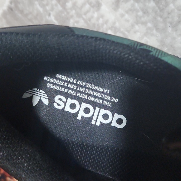 Adidas Superstar Black Green Monogram Men's Size 9 - Picture 4 of 5